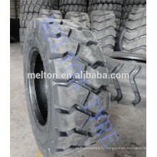 Modèle de gros bloc de pneu de chariot élévateur de 28x9-15